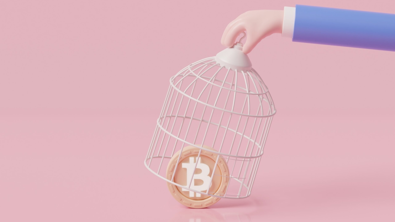 3d-hand-catching-bitcoin-with-birdcage-government-try-regulate-cryptocurrency-concept